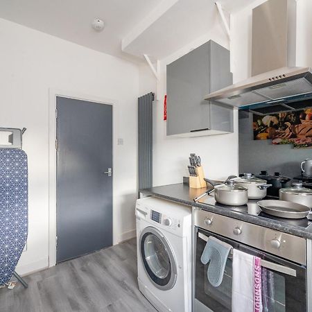*Rc246*For Your Relaxed & Cosy Stay + Free Parking Leeds  Dış mekan fotoğraf